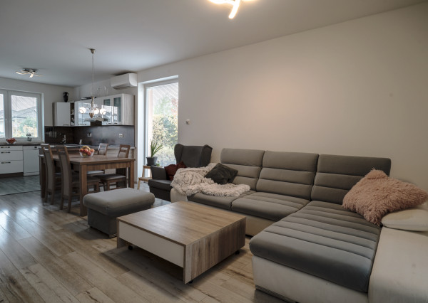 Na predaj 4 izb. bungalov v Kvetoslavove na 6,2 árovom pozemku.