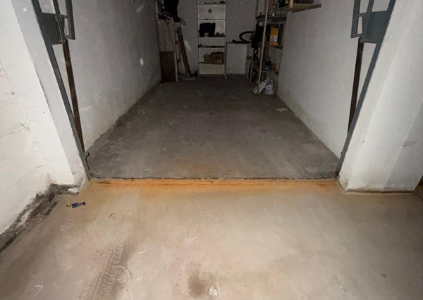 Na predaj pekný veľkometrážny 3 izbový byt s garážou na ul. Nová Ves.