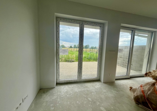 Rovinka -predaj 4 izbový byt so záhradkou.