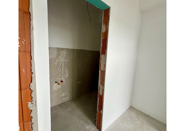 Rovinka -predaj 4 izbový byt so záhradkou.