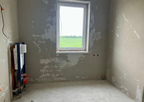 Rovinka -predaj 4 izbový byt so záhradkou.