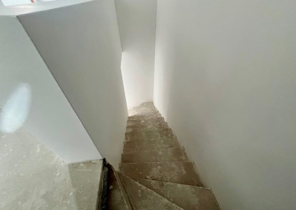 Rovinka -predaj 4 izbový byt so záhradkou.