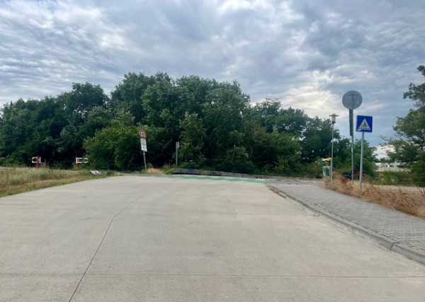 Rovinka -predaj 4 izbový byt so záhradkou.