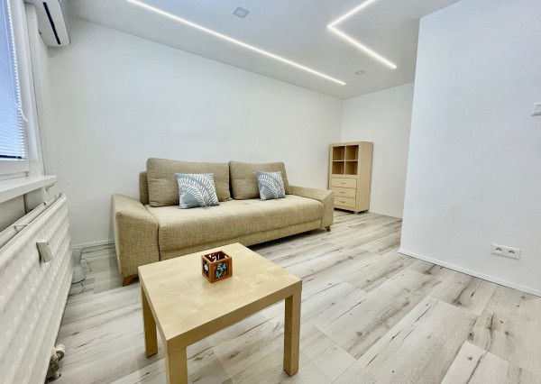 REZERVOVANÉ - Na predaj 1 izb. byt v Dunajskej Strede, Smetanov háj.