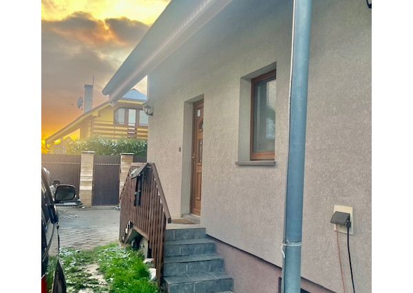 Na predaj  rekreačná chata s trvalým užívaním v lukratívnej časti Šamorína.