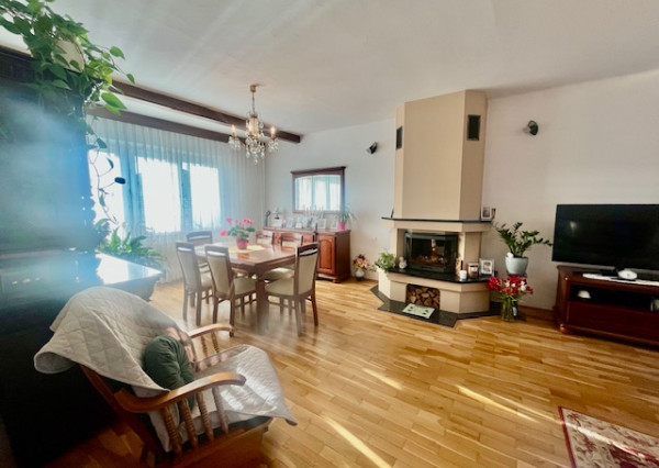 Komfortné bývanie v dvojgeneračnom 4 izbovom dome -Šamorín.