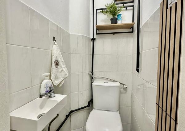 Gabčíkovo - predaj 3 izb. bytu s garážou, záhradkou v uzamknutom dvore v centre mesta.