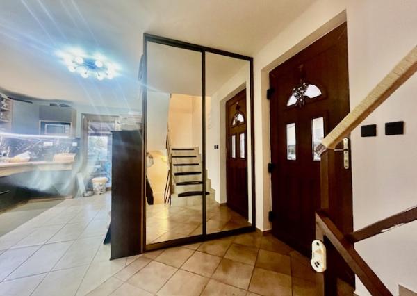 Na predaj  rekreačná chata s trvalým užívaním v lukratívnej časti Šamorína.