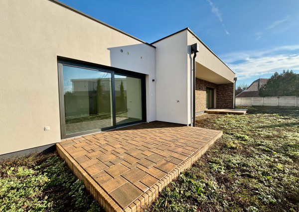 Alžbetin Dvor – Váš nový domov je tesne pred dokončením. Predaj 4 izb. rodinného domu v centre Miloslavova.