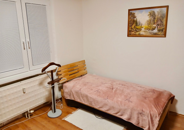 Šamorín - predaj 3 izb. zariadeného bytu so špajzou v okrajovej časti mesta.