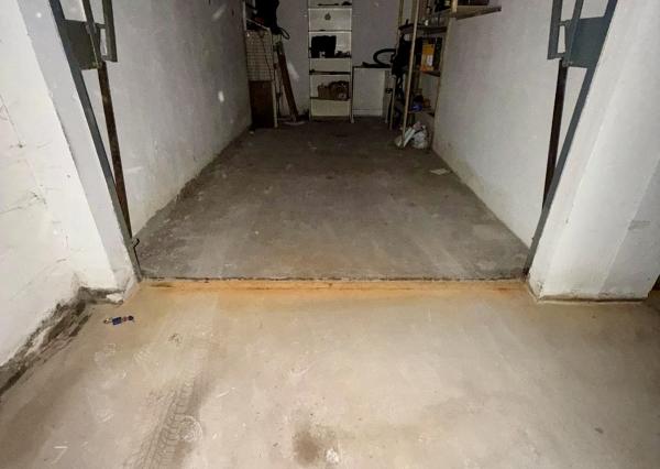 Na predaj garáž v parkovacom dome v Dunajskej Strede.