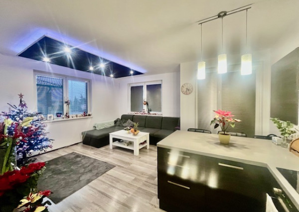 Dunajská Streda-predaj 3 izb. bytu dvoma parkovacími miestami v tichej ulici.