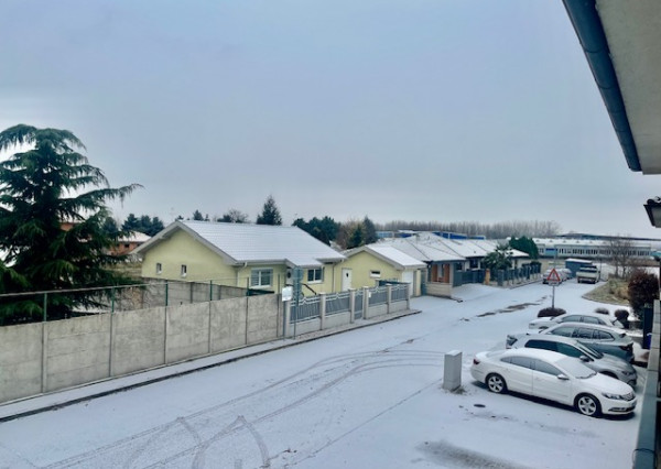 Dunajská Streda-predaj 3 izb. bytu dvoma parkovacími miestami v tichej ulici.