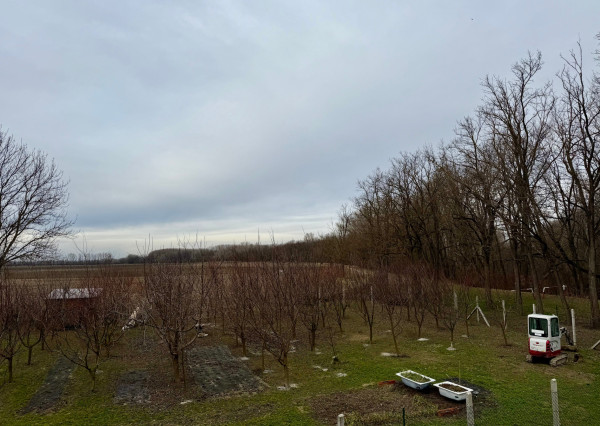 Ohrady – predaj celoročne obývateľnej záhradnej chaty v rekreačnej časti pri Klátovskom ramene.