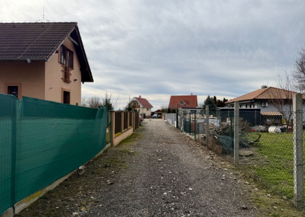 Ohrady – predaj celoročne obývateľnej záhradnej chaty v rekreačnej časti pri Klátovskom ramene.