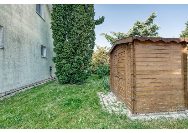 PRIESTRANNÝ RODINNÝ DOM V HAMULIAKOVE na pozemku 625 m2