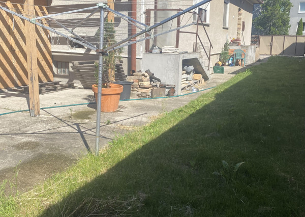 Predaj rodinného domu v západnom centre Dunajskej Stredy, ulica Poľná.