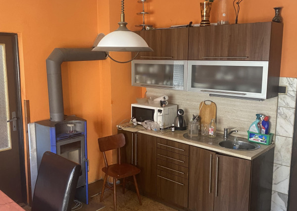 Predaj rodinného domu v západnom centre Dunajskej Stredy, ulica Poľná.