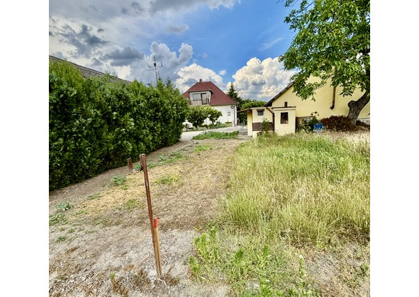 Predaj -bývalý Hostinec v obci Macov.