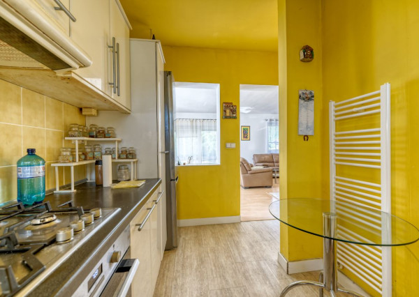 PRIESTRANNÝ RODINNÝ DOM V HAMULIAKOVE na pozemku 625 m2
