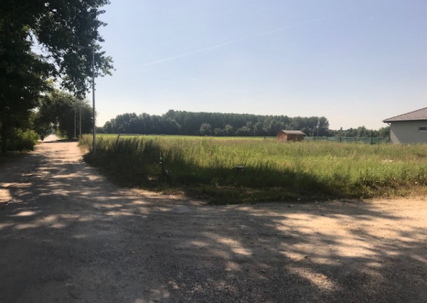 Predaj stavebné pozemky 769 m2 a 720 m2 v obci DUNASZIGET, Maďarsko - CENA : 61 eur / m2