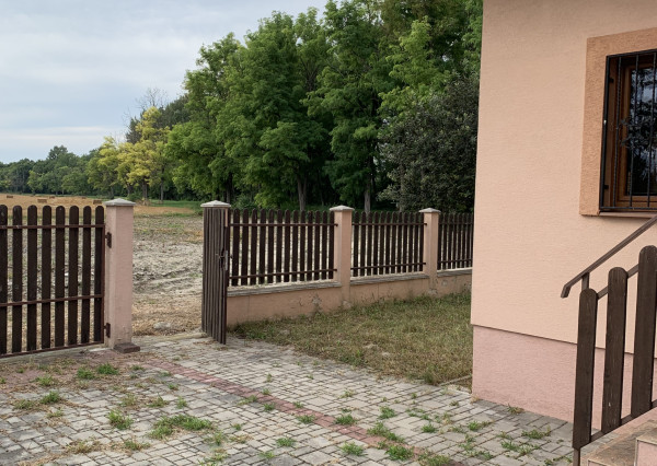 Ohrady – predaj celoročne obývateľnej záhradnej chaty v rekreačnej časti pri Klátovskom ramene.