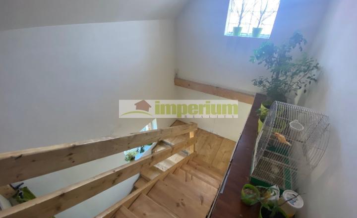 Predaj 5 izbový rodinný dom v obci Rohovce, neďaleko R7, len 8km od Šamorína - fotografia 14