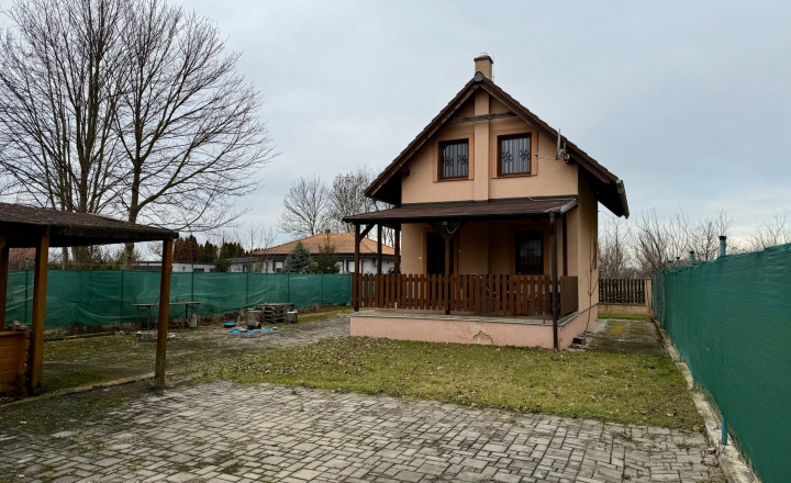 Ohrady – predaj celoročne obývateľnej záhradnej chaty v rekreačnej časti pri Klátovskom ramene. - fotografia 4