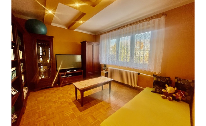 Komfortné bývanie v dvojgeneračnom 4 izbovom dome -Šamorín. - fotografia 19