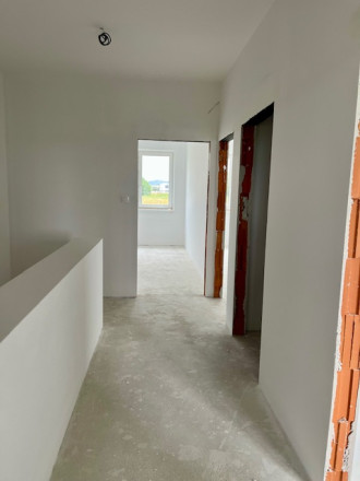 Rovinka -predaj 4 izbový byt so záhradkou. - fotografia 18
