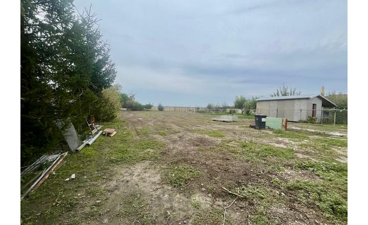 Pekný slnečný pozemok 1182 m2  na predaj - obec Čenkovce. - fotografia 4