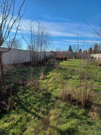 Pekný slnečný stavebný pozemok 750m2 na predaj - Gabčíkovo. - fotografia 8