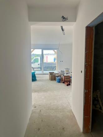 Na predaj 4 izbový bungalov v stave holodomu - obec Kyselica. - fotografia 11