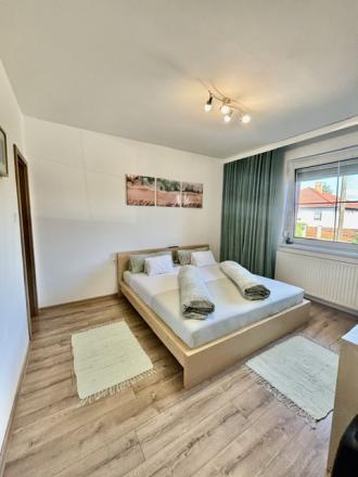 Na predaj elegantný 4-izbový rodinný dom v obci Hegyeshalom. - fotografia 17
