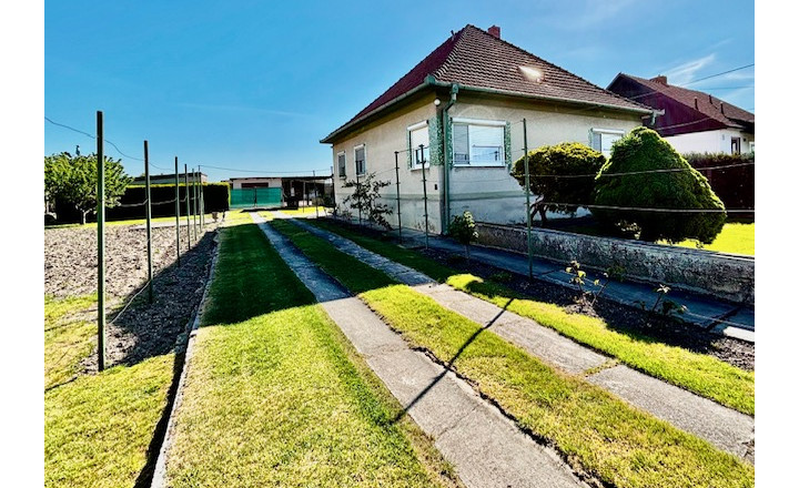 Na predaj 3izb. rodinný dom na 11árovom pozemku v obci Čenkovce časť Maslovce. - fotografia 3