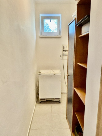 Komfortné bývanie v dvojgeneračnom 4 izbovom dome -Horná Potôň. - fotografia 13