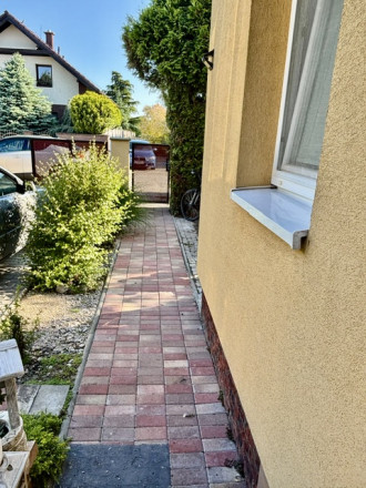 Komfortné bývanie v dvojgeneračnom 4 izbovom dome -Horná Potôň. - fotografia 25