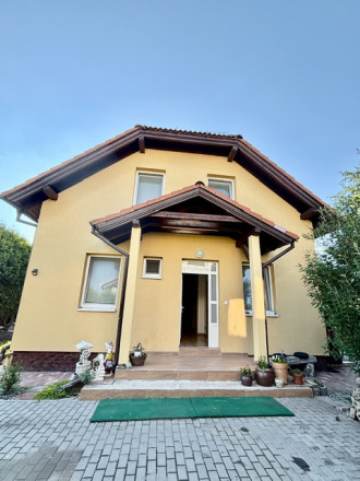 Komfortné bývanie v dvojgeneračnom 4 izbovom dome -Horná Potôň. - fotografia 2