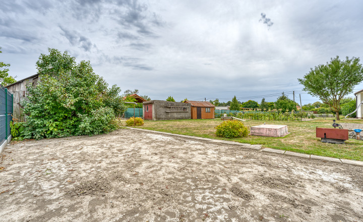 Rodinný dom na predaj v obci Báč – pozemok 919 m² - fotografia 8
