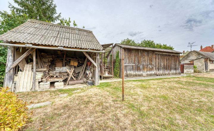 Rodinný dom na predaj v obci Báč – pozemok 919 m² - fotografia 9