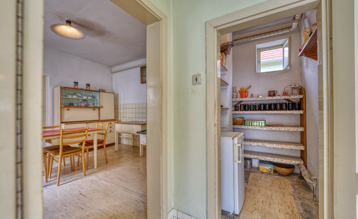 Rodinný dom na predaj v obci Báč – pozemok 919 m² - fotografia 19