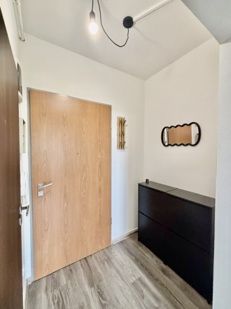 Na predaj 3 izbový byt s 2-ma balkónmi ,1parkovacie miesto v obci Rajka. - fotografia 19
