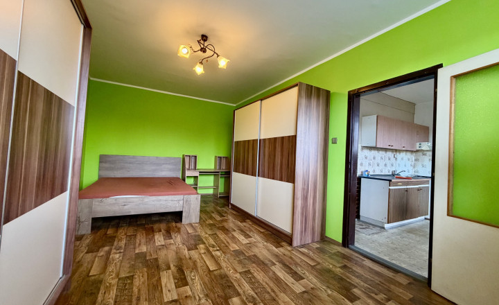 VEĽKOMETRÁŽNY 2-IZBOVÝ BYT V ÚPLNOM CENTRE ŠAMORÍNA | 65,58 m² | ZASKLENÝ BALKÓN - fotografia 11