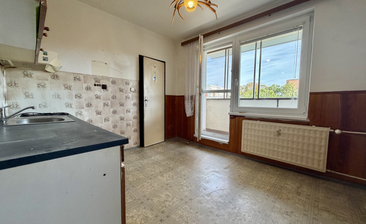VEĽKOMETRÁŽNY 2-IZBOVÝ BYT V ÚPLNOM CENTRE ŠAMORÍNA | 65,58 m² | ZASKLENÝ BALKÓN - fotografia 9