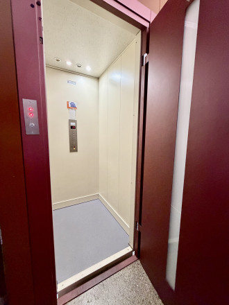 VEĽKOMETRÁŽNY 2-IZBOVÝ BYT V ÚPLNOM CENTRE ŠAMORÍNA | 65,58 m² | ZASKLENÝ BALKÓN - fotografia 17