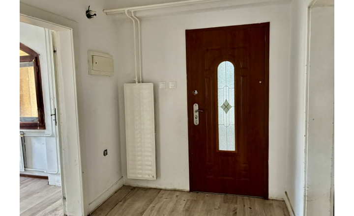 Komfortné bývanie v dvojgeneračnom 7 izbovom rod. dome v obci Vieska. - fotografia 33