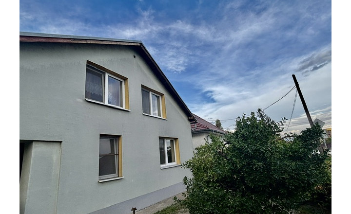 Komfortné bývanie v dvojgeneračnom 7 izbovom rod. dome v obci Vieska. - fotografia 38