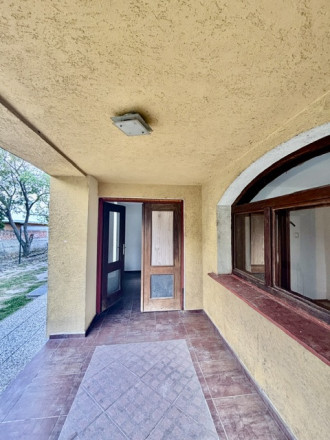 Komfortné bývanie v dvojgeneračnom 7 izbovom rod. dome v obci Vieska. - fotografia 37