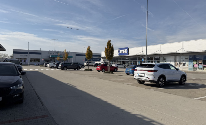ODSTÚPENIE ZABEHNUTEJ PREVÁDZKY MATTESZ BABY SPA – ŠAMORÍN | 75 m² | KOMPLETNÉ VYBAVENIE V CENE - fotografia 4