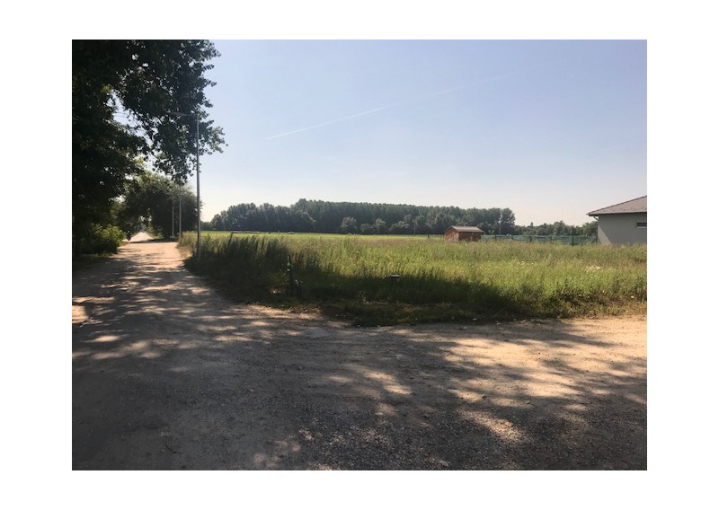 Predaj stavebné pozemky 769 m2 a 720 m2 v obci DUNASZIGET, Maďarsko - CENA : 61 eur / m2